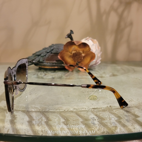 Valentino Women's VA2018 Fashion Cat Eye Sunglasses Metal Mesh Luxury Summer #55 - Picture 6 of 17